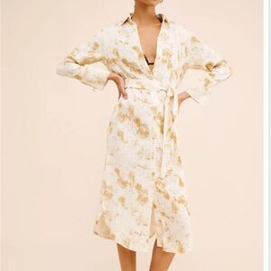 Little Lies Anthropologie crinkle dye midi shirt dress tan small s